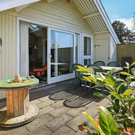 4 Person Holiday In * Askeby